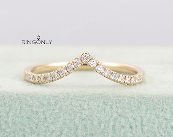 Classic Moissanite Chevron Stacking Ring, Minimalist Bridal Wedding Guard Band, Elegant Stackable Ring Women