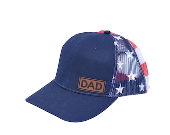 PAPÁ - Gorra de camionero de malla azul marino con la bandera de EE. UU. ¡Ideal para regalar! ¡Personalízala!
