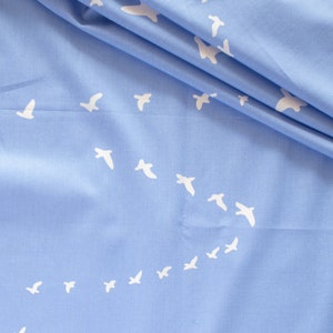 オーガニックコットン - バーチファブリックのフライトコーンフラワーポプリン - プレミアムオーガニックコットン100%