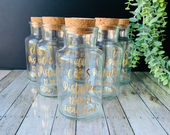 Personalized Honeymoon Sand Jar / Babymoon / Wedding  Favors / Travel Jar / Dried Flowers / Souvenir Glass Bottle with Cork