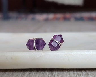 Clous d'oreilles en améthyste violette, bijoux avec pierre de naissance de février, cadeaux pour la fête des mères pour elle, jolies boucles d'oreilles forme Herkimer, cristaux de guérison pour maman