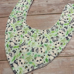 Dribble bib, bandanna bib, baby bib, baby shower gift, bibs, drool bib, handmade bib