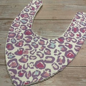 Dribble bib, bandanna bib, baby bib, baby shower gift, bibs, drool bib, handmade bib