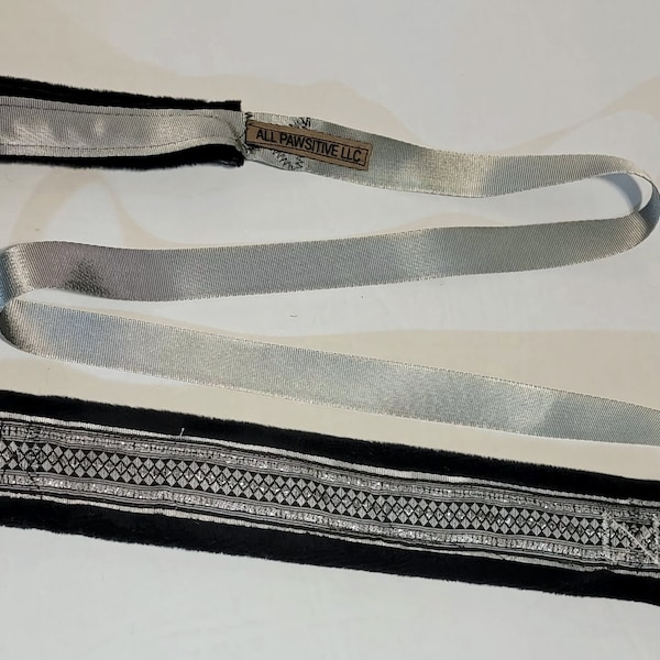 Fast Cat Quick Release Lead  - Stunning Quick Silver Woven Print!- Lure Coursing Sight hound sport lead  Minky lined!