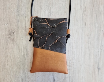 Phone case / Crossbody phone case / Shoulder bag / Cotton / Faux leather / Abstract