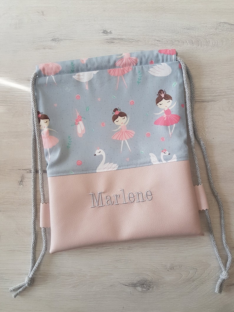 Turnbeutel mit Namen / Kinderturnbeutel / Kindergartenturnbeutel / Rucksack / Baumwolle / Kunstleder / Ballerina grau Bild 1