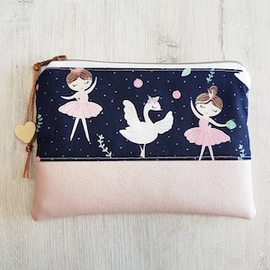 Kosmetiktäschchen personalisierbar mit Name / Kosmetiktasche XL / Kleines Täschchen / Baumwolle / Kunstleder / Ballerina blau
