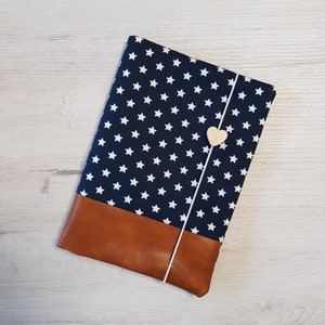 U-boekjeshoes gepersonaliseerd met compartiment en naam / vaccinatiecertificaat / examenboekjes / gezondheidsboekjes / katoen / kunstleer / sterren