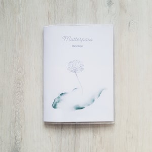 Zwangerschapspaspoorthoes gepersonaliseerd met extra vak en naam / 3-delig / zwangerschapscadeau / aquarelbloem