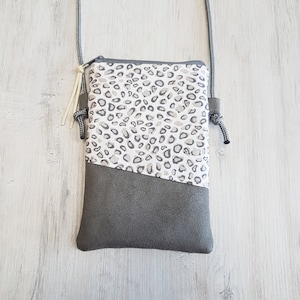 Borsa per cellulare / borsa per cellulare da portare in giro / tracolla / borsa a tracolla / cotone / ecopelle / stampa animalier leo grigia