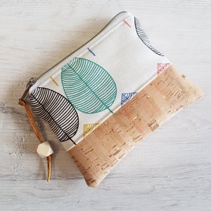 Kosmetiktäschchen personalisierbar, makeup bag, Tampontäschchen XL, kleines Täschchen, Blätter, Kork, Canvas
