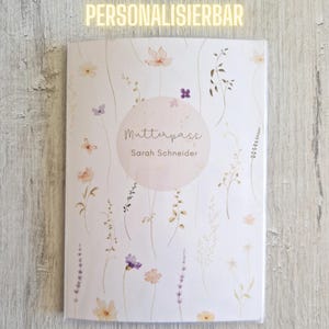 Maternity pass cover customizable with compartment + name / cover German maternity pass / protective cover maternity pass / dust cover / meadow flowers