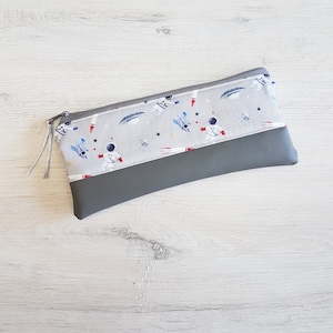 Pencil case personalized with name / pencil case / pencil bag / cosmetic bag / cotton / imitation leather / astronaut space