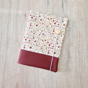 U-boekjeshoes gepersonaliseerd met compartiment en naam / examenboekjes / gezondheidsboekjes / katoen / kunstleer / kleine bloemen