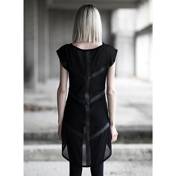 Risin' Tunic (femmes tunique noire-vêtements alternatifs-avant-garde-vêtements noirs-tunique unique-cuir végétalien-tenue de fête-mode festival)