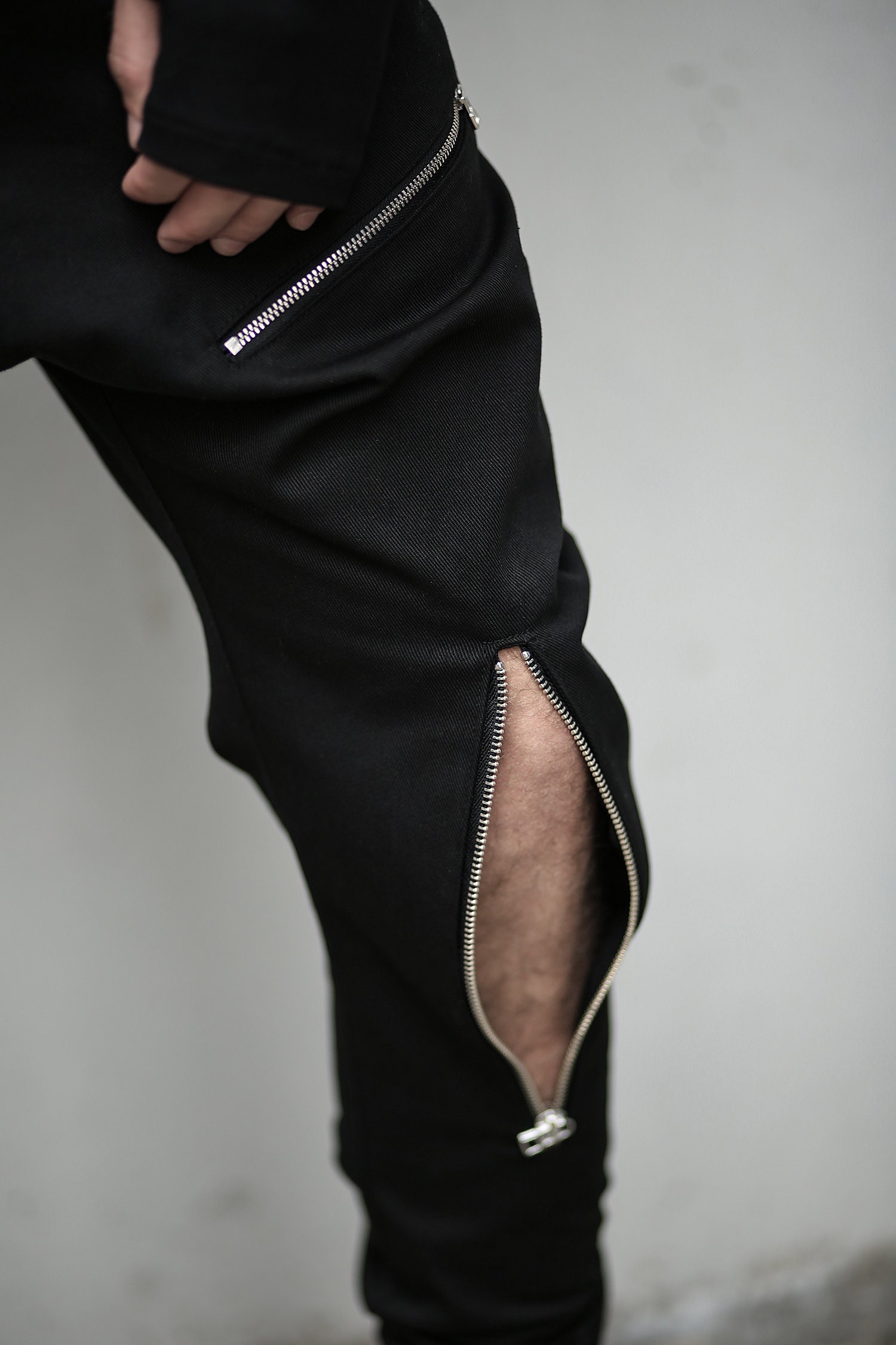 Edge Pants black Men Zipper Pants-cyberpunk Clothing-street Fashion-avantgarde  Fashion-loose Pants-futuristic Clothing-unique-dark Fashion 
