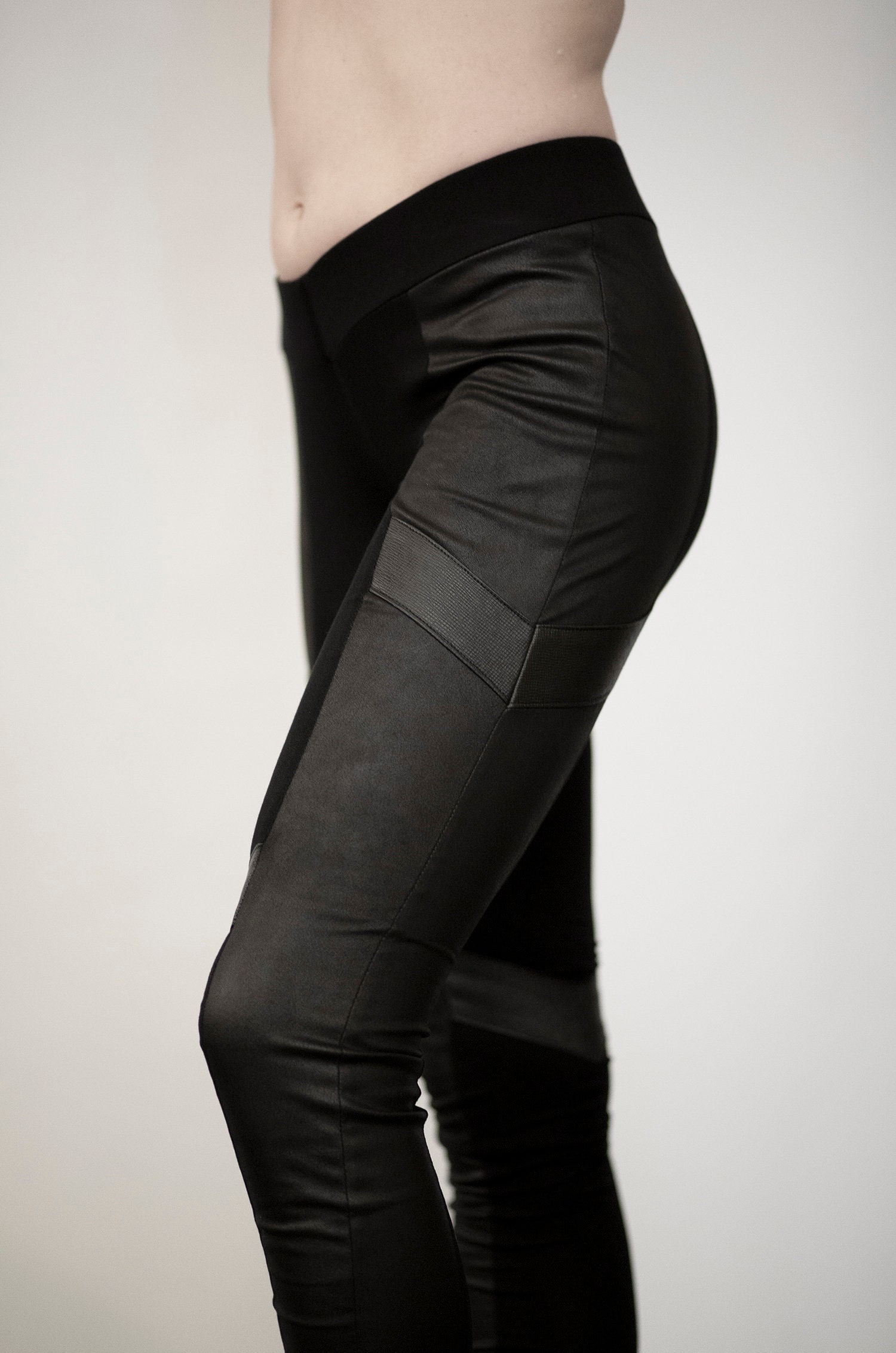 Black Slim Fit Women's Cotton Leggings By Being Human Clothing