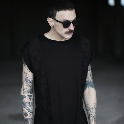 Tunnel Top Tee (men clothing-avangarde fashion-alternative clothing-black men top-black tank tee-summer men shirt-unique black orders clothing)
