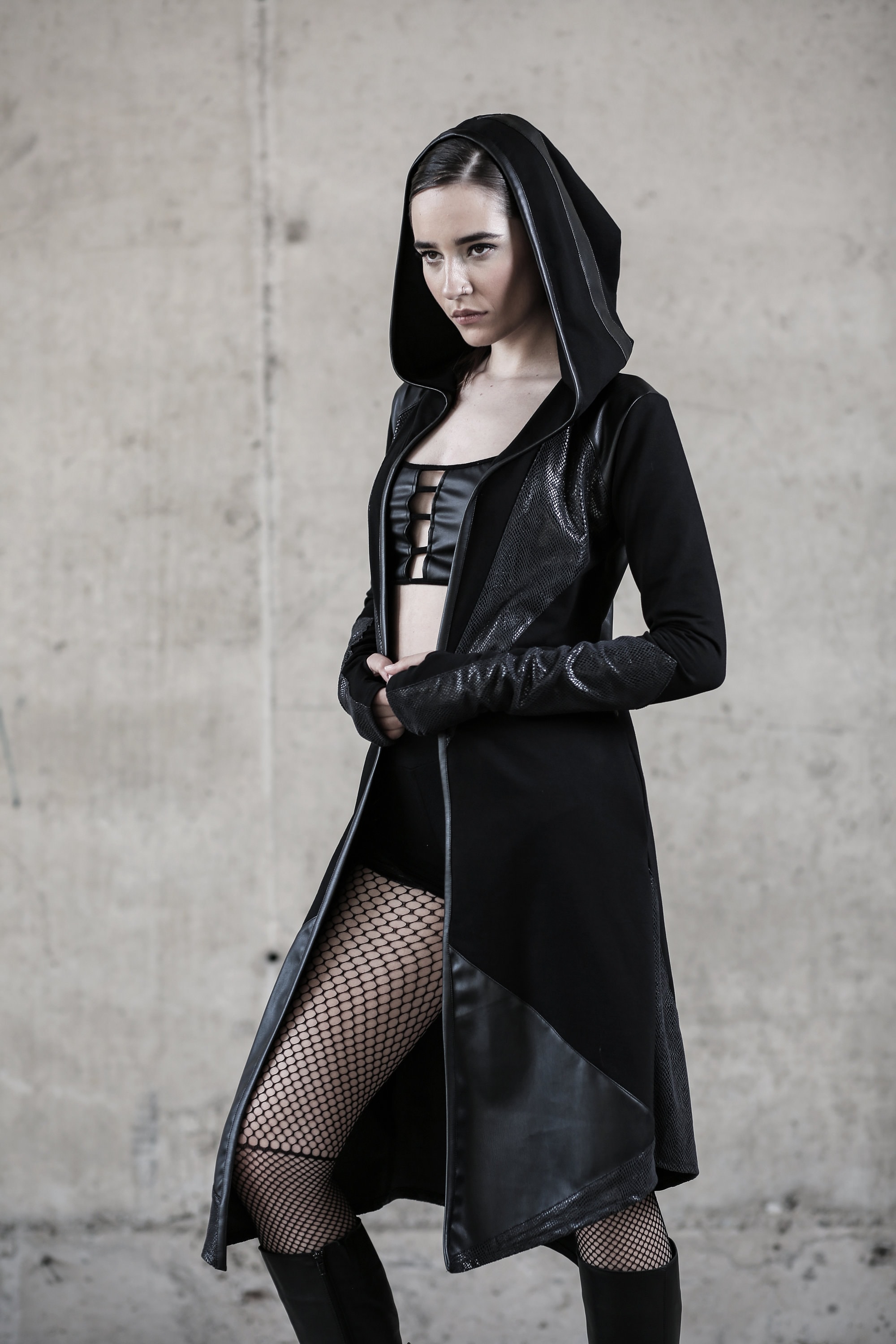 Goth outfits, Dystopian fashion, Alternative fashion