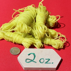 Abstand- 2 Unzen Beutel aus Vinyl Nylon Nylon Nylon Nylonschnur, starke dehnbare Kunststoffschnur für Perlenarbeiten oder Fliegenbinden, Fliegenfischen Zubehör, Fliegenbindungen, Fliegenbinden