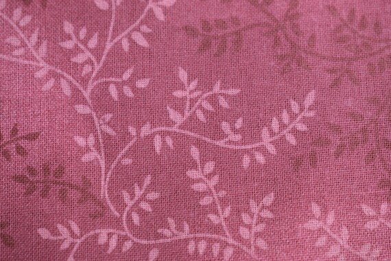 Sew Simple-Extra wide Tonal Vineyard-pink 100/% cotton Fabric Patchwork Quilting