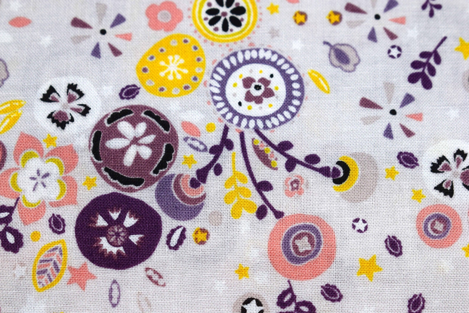 Small Grey Floral Quilting Fabric Makower Quilting Fabric Etsy