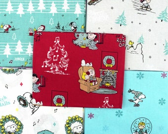 Snoopy Christmas fat quarter bundle, Quilting Fabric