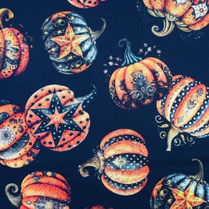 Halloween Pumpkins Cotton Fabric, 100% Quilting Fabric, Black Orange Starry Pumpkin Print,  Spooky Quilts, Price by the Half Metre