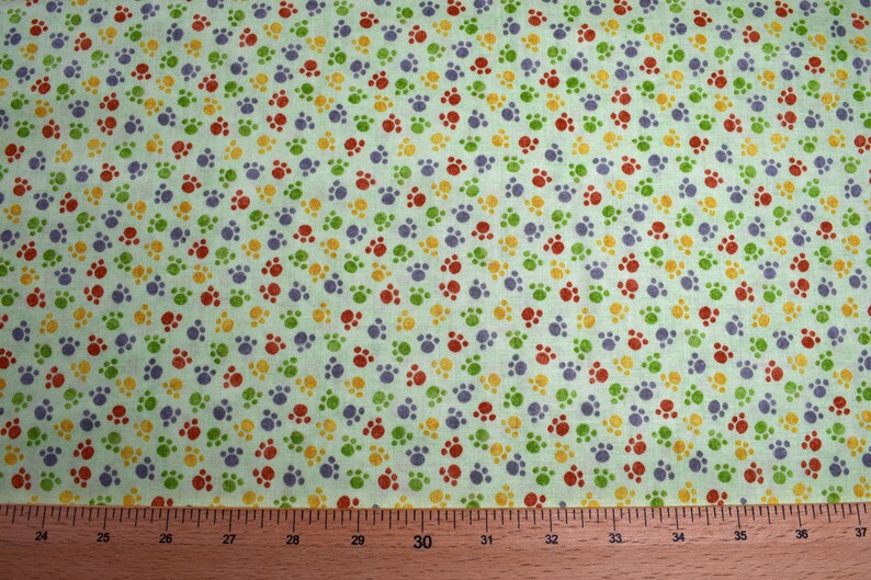 paw print fabric, jungle buddies fabric, Quilting fabric, cotton fabric, quilting treasures, childrens fabric, Price by the Half Metre image 4