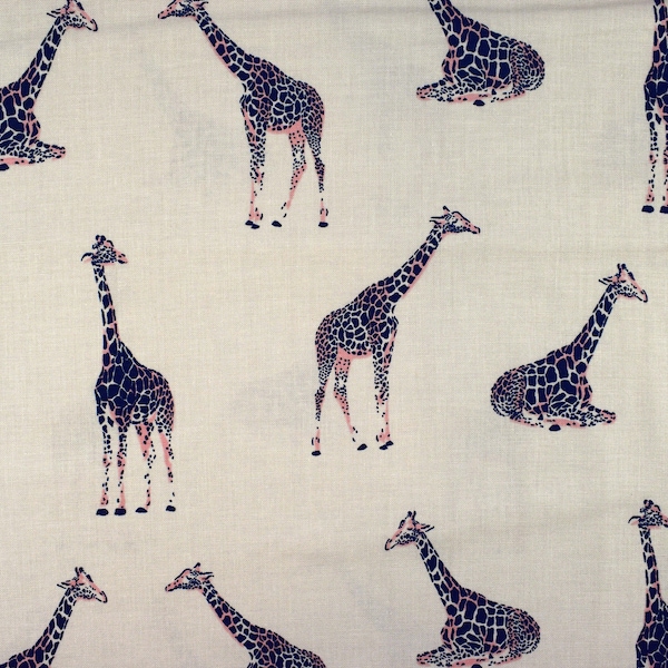 Tissu girafe, tissu courtepointe, tissu en coton, magie du Serengeti - Prix au demi-mètre