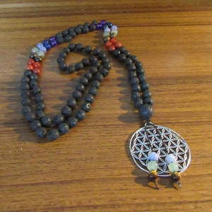 Collana: Chakra Mala, 108 perline, Ciondolo Fiore della Vita, 124 cm
