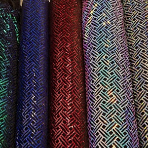 Nieuwe moderne overlappende 3D-iriserende pailletten op zwaar rekbaar fluweel 4-way 2-tone pailletten 58/60&quot; Verkocht door de YD. Wordt wereldwijd verzonden vanuit LA CA