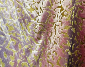 Nieuw Burnout stretch fluweel lavendel/nude 4-way stretch 58/60 inch Hoge kwaliteit stoffen van AlexLAFabrics