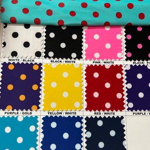 Imprimé à pois de la meilleure qualité en nylon et spandex extensible dans les 4 sens, 58/60 po. Vendu au DD. Expédition dans le monde entier depuis Los Angeles, Californie, États-Unis