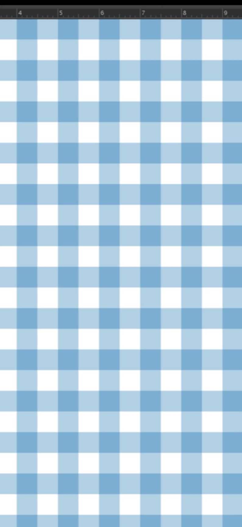 K&ouml;nnte beinhalten: Ein blaues und wei&szlig;es Gingham-Muster. Das Muster besteht aus abwechselnden blauen und wei&szlig;en Quadraten.