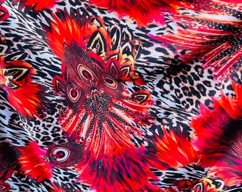 Nieuw Exotische dierenprint met pauwenmotief op poly spandex, in 4 richtingen rekbaar middelzwaar 58/60" Verkocht per jaar. Verzending wereldwijd vanuit Los Angeles