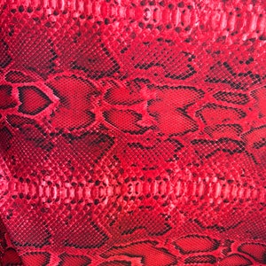 Motif serpent cobra, imprimé animal exotique sur nylon spandex de grande qualité, extensible dans les 4 sens, 58/60 po. Vendu au DD. Expédition dans le monde entier depuis L.A.