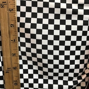 ナイロンスパンデックス4wayストレッチ58/60インチの小さなチェック柄。ヤード単位で販売。米国カリフォルニア州ロサンゼルスから世界中に発送。