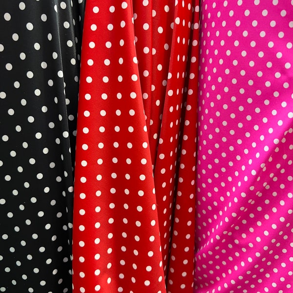 Impression design petits pois sur la meilleure qualité de nylon spandex 4 voies stretch 58/60"Vendu par le YD. Navires dans le monde entier de Los Ángeles CA