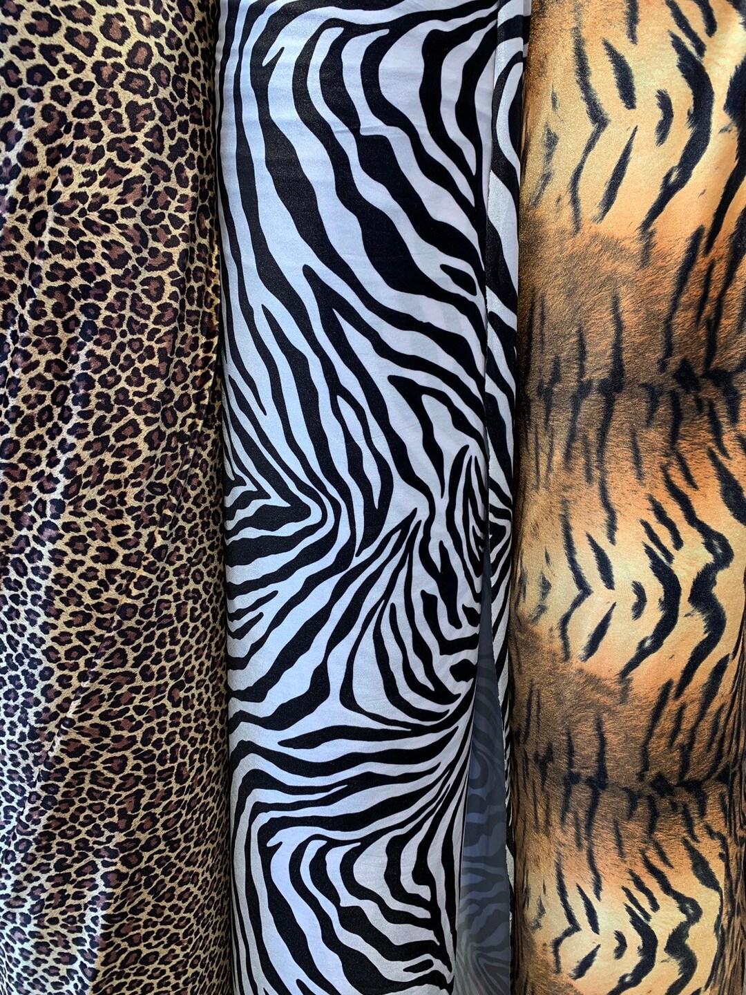 Heavy Stretch Velvet Multi Animal Print 4way Stretch 58/60