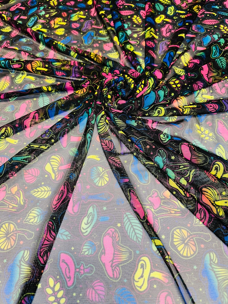 Nytt Magic Mushrooms-designtryck på högkvalitativt nylonnät med 4-vägs stretch 58/60” bild 9