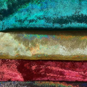 Foggy Foil Velvet Fabric - Green Iridescent - Oil Slick 58/60