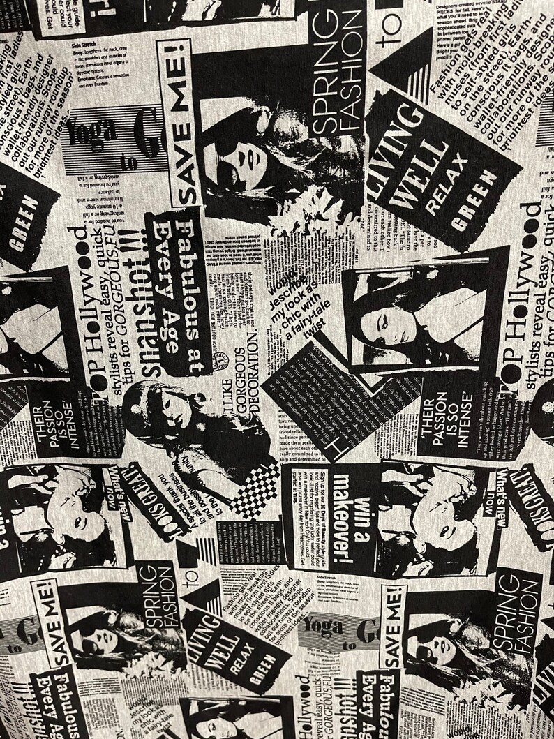 Puede incluir: Una tela estampada en blanco y negro con un dise&ntilde;o de impresi&oacute;n de peri&oacute;dico. La tela presenta im&aacute;genes de rostros de mujeres, texto y formas geom&eacute;tricas. El texto incluye frases como "Save Me!" y "Spring Fashion".