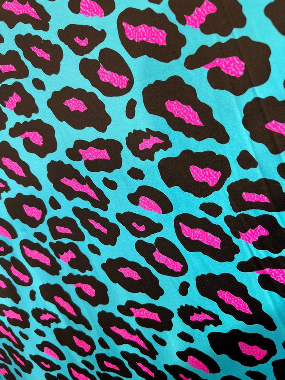 New Exotic Leopard Design Turquoise/pink It Glows in the Dark With