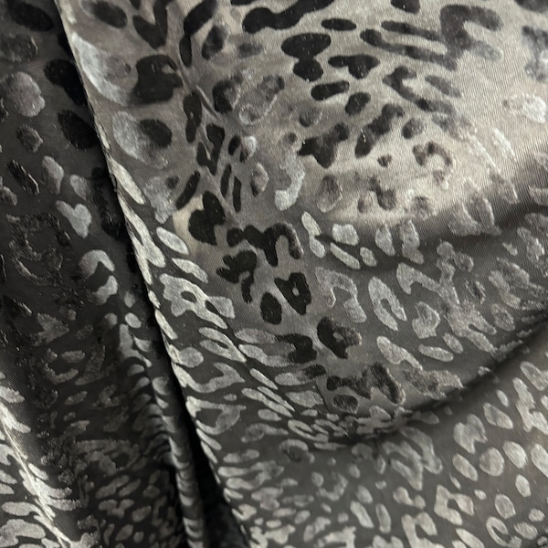 Leopard design spandex burnout velvet 4-way stretch 58/60” High quality fabrics by AlexLAFabrics