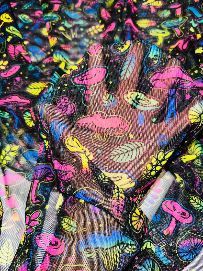 Nytt Magic Mushrooms-designtryck på högkvalitativt nylonnät med 4-vägs stretch 58/60” bild 7