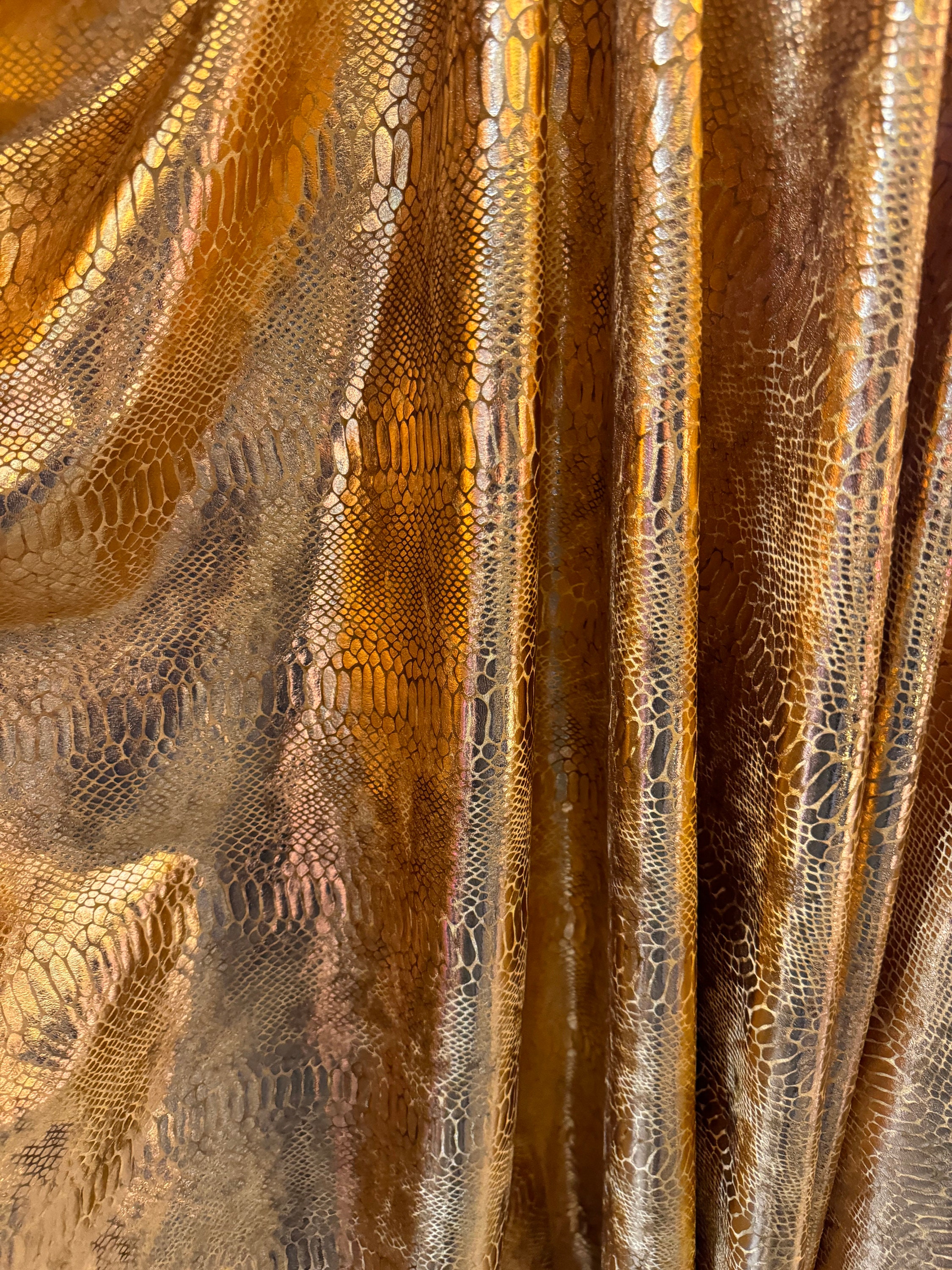 Exotic Anaconda Stretch Velvet Copper 2-way Stretch 58/60” High