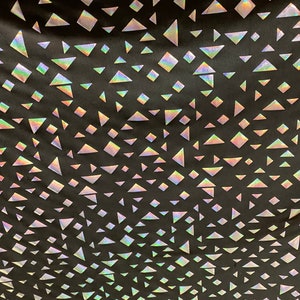 Nieuw modern geometrisch ontwerp metallic poly spandex zwart/iriserend zilverfolie middelzwaar 4-way stretch 58/60&quot; verkocht per maat.