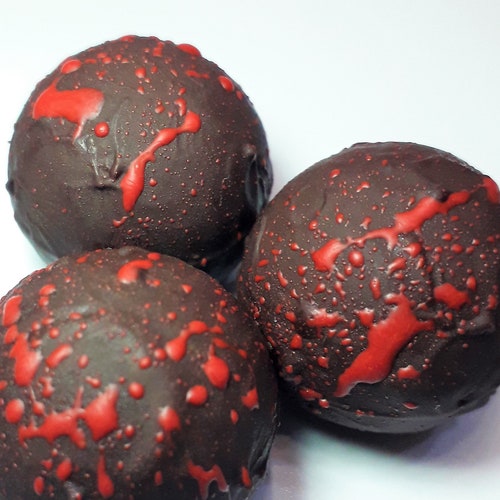Dark Chocolate & Raspberry Truffles - 10 Per Box