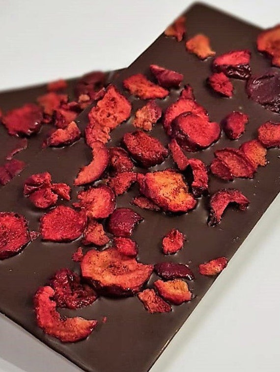Dark Chocolate & Sour Cherries 70% 100g 